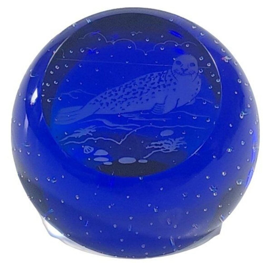 Vintage Caithness Seal Cobalt Blue Clear Controlled Bubble Art Glass Paperweight - Picture 3 of 14